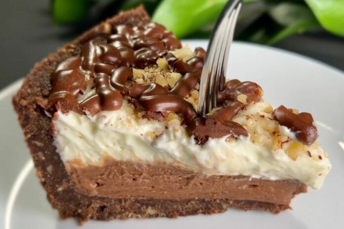 Bolo de Chocolate de 5 Minutos: Sem Forno, Sem Leite Condensado, Sem Gelatina e Sem Farinha