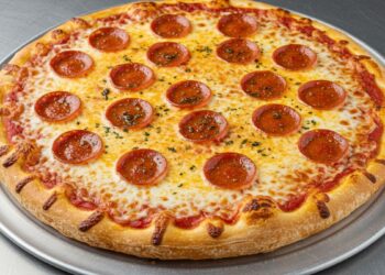 Massa de Pizza Caseira Fácil e Deliciosa