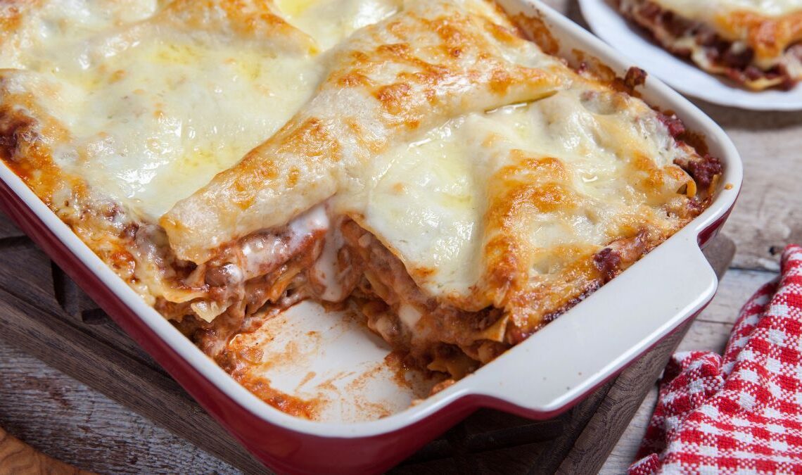 Lasanha Tradicional à Bolonhesa