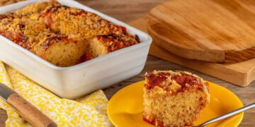 Cuca de Queijo com Goiabada