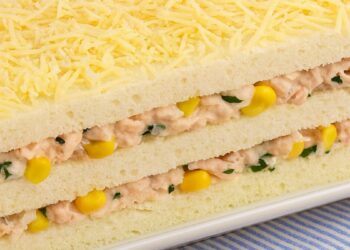 Torta de Frango com Pão de Forma 5 Torta de Frango com Pão de Forma