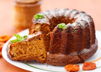 Bolo de Mel – Receita Fácil e Deliciosa 3 Bolo de Mel – Receita Fácil e Deliciosa