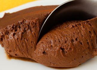 Mousse de Chocolate Cremoso com Apenas 3 Ingredientes