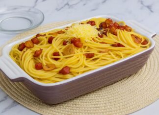 Macarrão Alho e Óleo com Bacon – Receita Simples e Rápida para o Dia a Dia