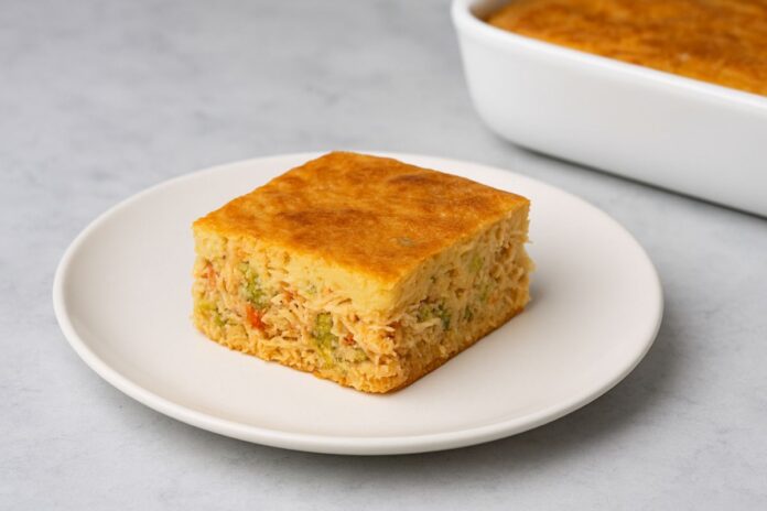 Torta Salgada de Liquidificador com Frango Desfiado