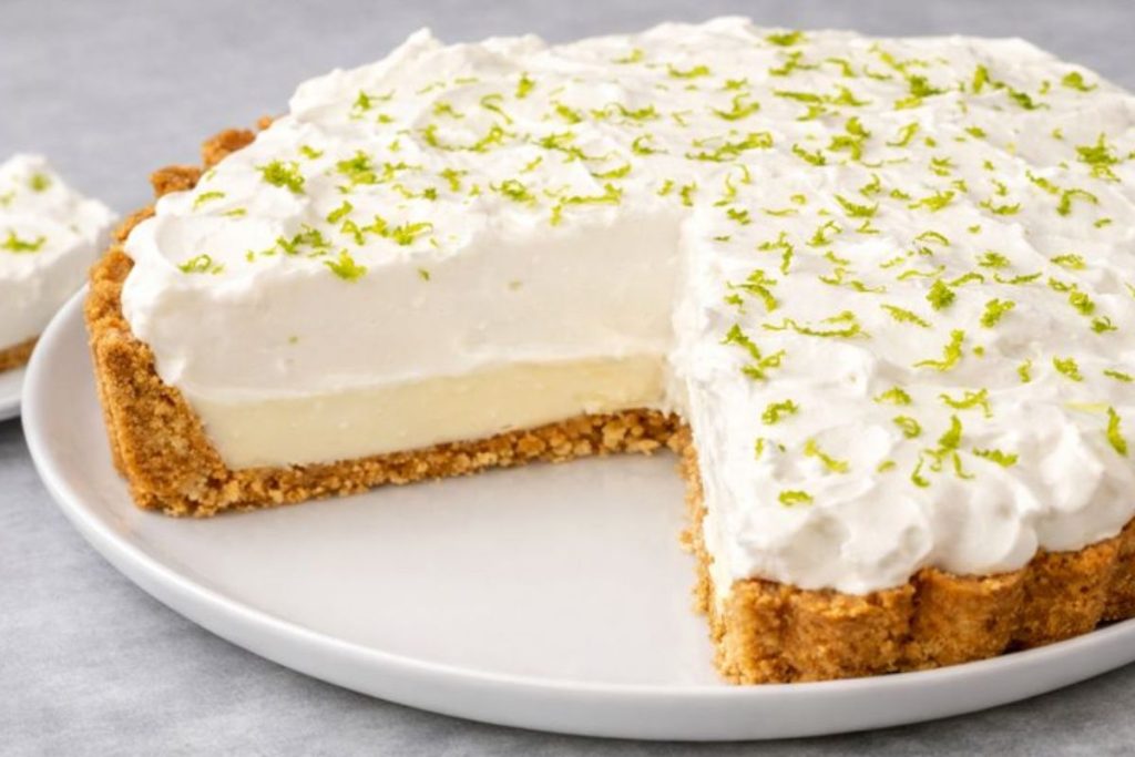 Torta de Limão Cremosa com Biscoito – Sobremesa Gelada Fácil para o Dia a Dia