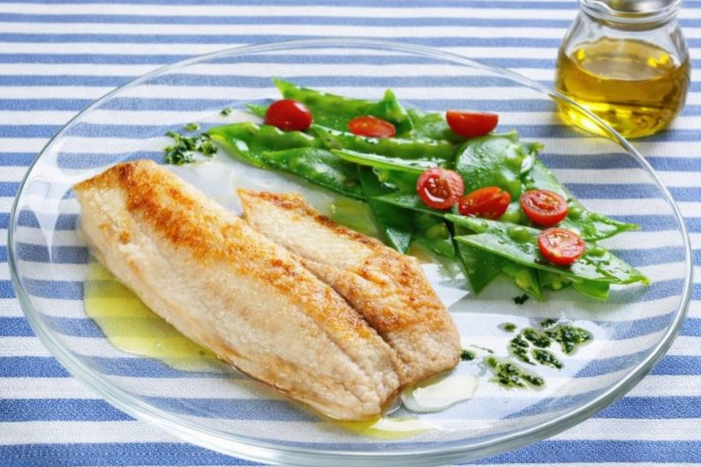 Filé de Peixe Grelhado na Frigideira com Limão
