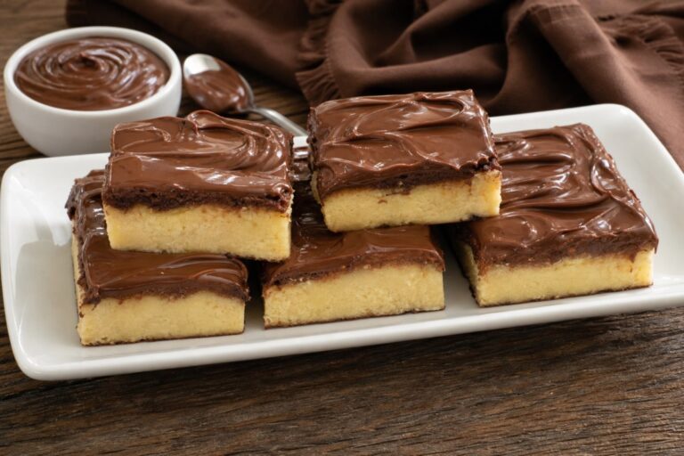 Brownie Cremoso de Leite Ninho com Nutella – Sobremesa Macia para Qualquer Momento